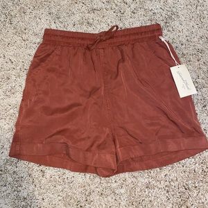 Brown Universal Threads shorts